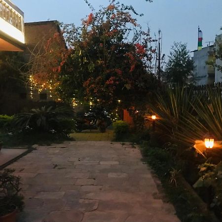 Hotel Lotus Garden Katmandu Eksteriør billede